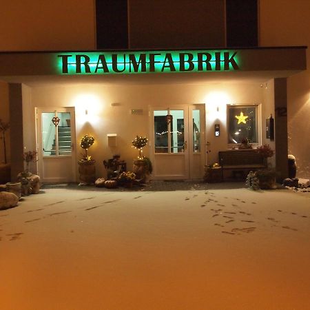 Hotel Traumfabrik Büttelborn Kültér fotó
