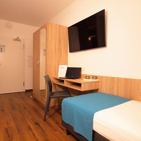 Hotel Traumfabrik Büttelborn Kültér fotó