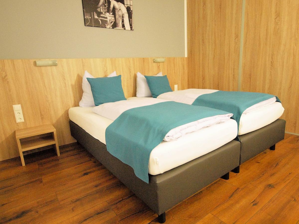 Hotel Traumfabrik Büttelborn Kültér fotó